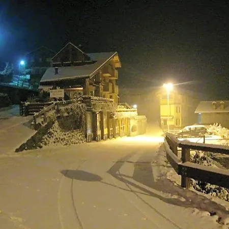Fontana Bed & Breakfast 3*